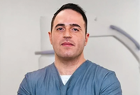 Sina Menashehoff, DO at Florida Medical Orthopedic & Spine Institute